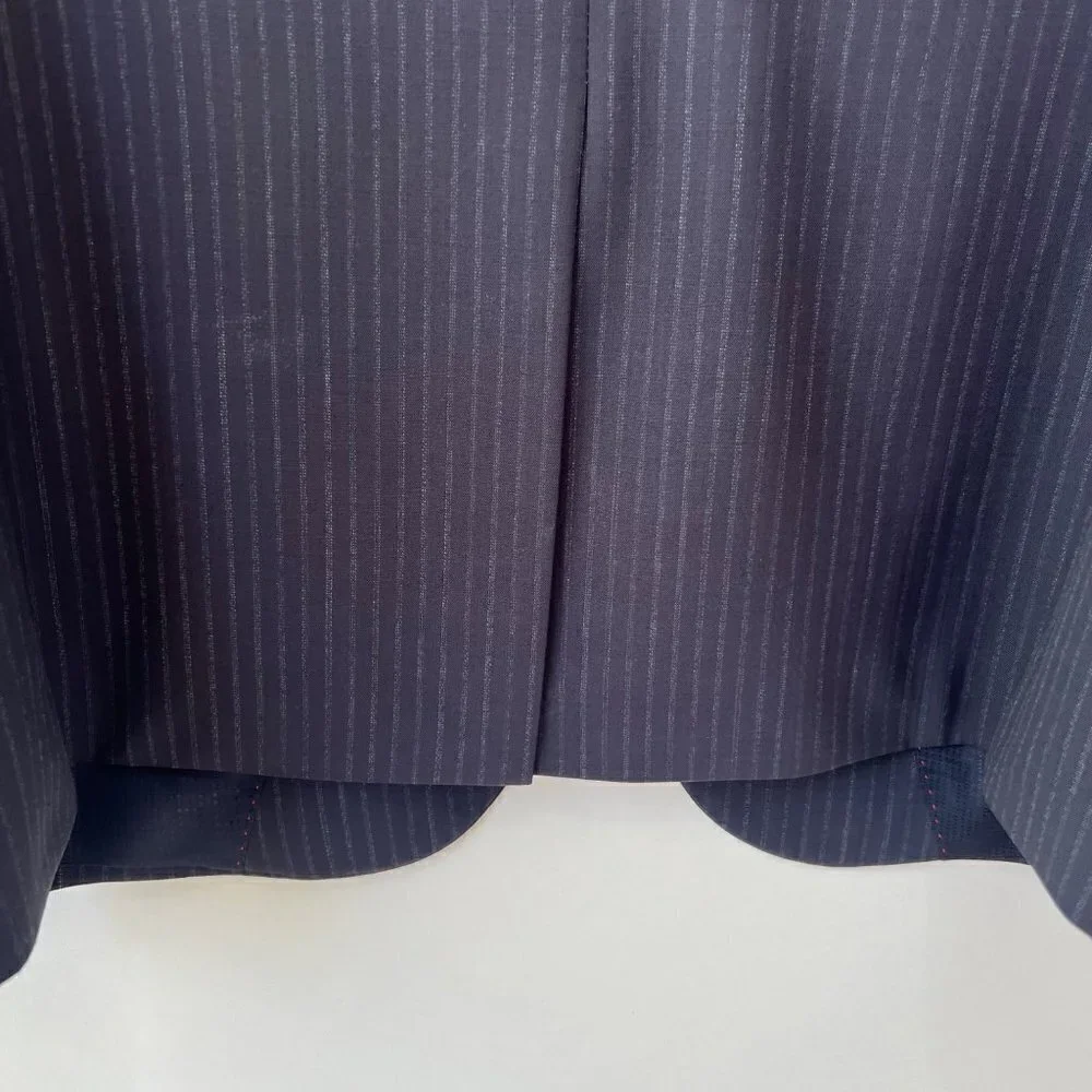 Hugo Boss size 36r